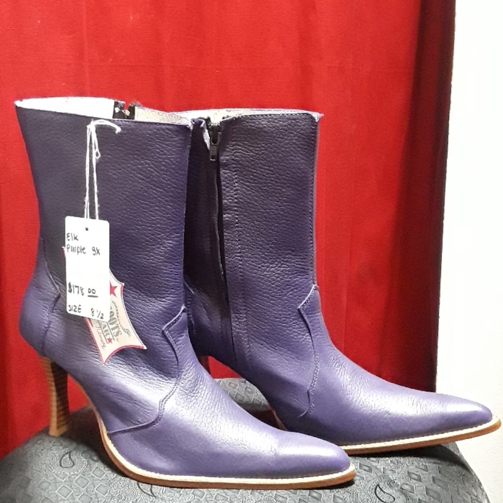 Ladies Authentic short boots